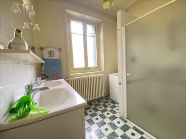 Maison a vendre Aurillac 15000 Cantal 196 m2 7 pièces 201400 euros