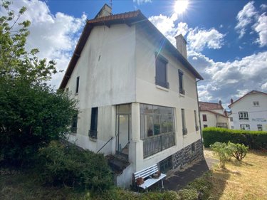 Maison a vendre Aurillac 15000 Cantal 196 m2 7 pièces 201400 euros