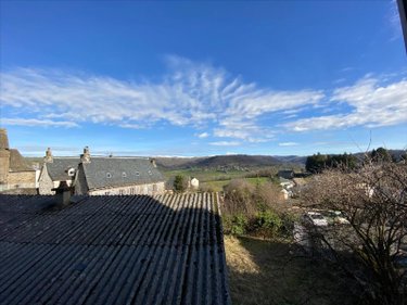 Immeuble a vendre Saint-Cernin 15310 Cantal 110 m2  48000 euros