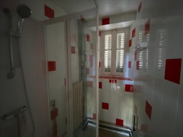 Immeuble a vendre Saint-Cernin 15310 Cantal 110 m2  48000 euros