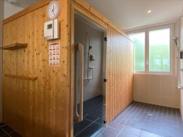 Fonds et murs commerciaux a vendre Mandailles-Saint-Julien 15590 Cantal 487 m2  653373 euros