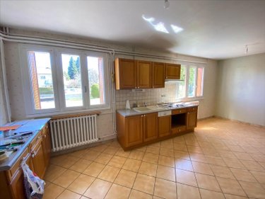 Maison a vendre Arpajon-sur-Cère 15130 Cantal 130 m2 4 pièces 143645 euros