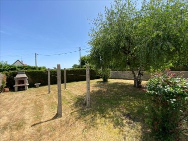 Maison a vendre Glénat 15150 Cantal 100 m2 5 pièces 106000 euros