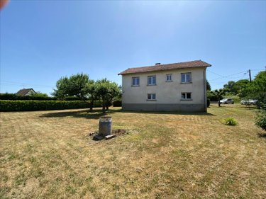 Maison a vendre Glénat 15150 Cantal 100 m2 5 pièces 106000 euros