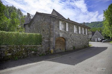 Maison a vendre Marmanhac 15250 Cantal 190 m2 6 pièces 190800 euros