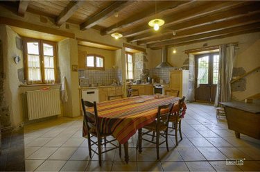 Maison a vendre Marmanhac 15250 Cantal 190 m2 6 pièces 190800 euros