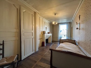 Immeuble a vendre Aurillac 15000 Cantal 374 m2  254400 euros