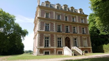 Maison a vendre Saint-Ouen-sur-Morin 77750 Seine-et-Marne 550 m2 15 pièces 1400000 euros