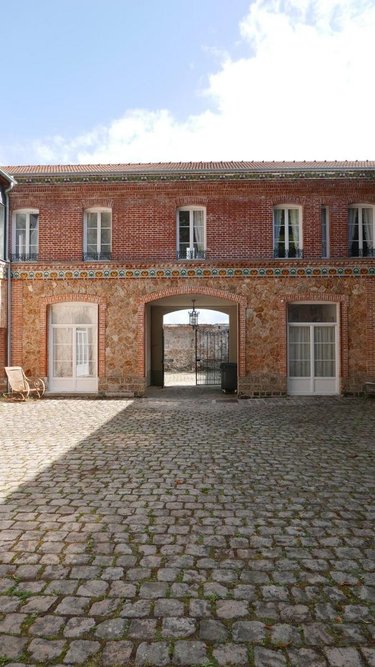 Maison a vendre Saint-Ouen-sur-Morin 77750 Seine-et-Marne 550 m2 15 pièces 1400000 euros