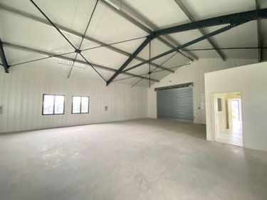 Immeuble a vendre Bruges 33520 Gironde 352 m2  714000 euros