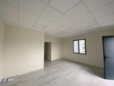 Immeuble a vendre Bruges 33520 Gironde 352 m2  714000 euros