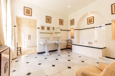 propriete a vendre Gradignan 33170 Gironde 800 m2 15 pièces 2625000 euros