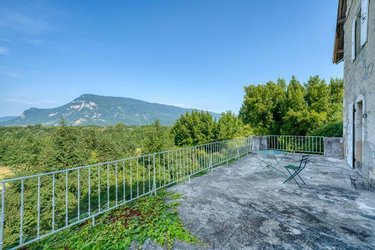 propriete a vendre Ruffieux 73310 Savoie 264 m2 8 pièces 1200000 euros