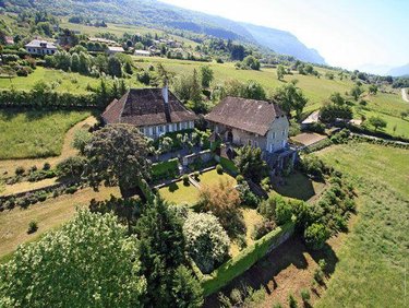 propriete a vendre Ruffieux 73310 Savoie 264 m2 8 pièces 1200000 euros