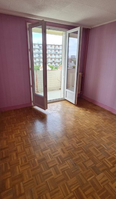 Appartement a vendre Melun 77000 Seine-et-Marne 65 m2 4 pièces 135000 euros