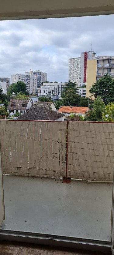 Appartement a vendre Melun 77000 Seine-et-Marne 65 m2 4 pièces 135000 euros