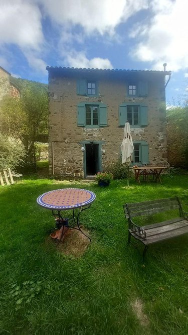 Maison a vendre Molompize 15500 Cantal 68 m2  98000 euros