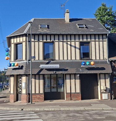 Immeuble a vendre Évreux 27000 Eure 327 m2  495000 euros