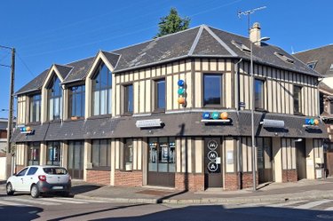 Immeuble a vendre Évreux 27000 Eure 327 m2  495000 euros