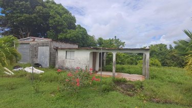 Terrain a batir a vendre Sainte-Anne 97180 Guadeloupe 1627 m2  191000 euros