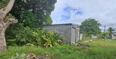Terrain a batir a vendre Sainte-Anne 97180 Guadeloupe 1627 m2  191000 euros