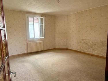 Maison a vendre Saint-Amand-Montrond 18200 Cher 56 m2 2 pièces 59000 euros
