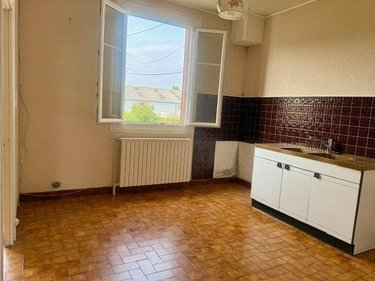 Maison a vendre Saint-Amand-Montrond 18200 Cher 56 m2 2 pièces 59000 euros