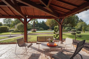Maison a vendre Charnay-lès-Mâcon 71850 Saône-et-Loire 231 m2 9 pièces 985000 euros