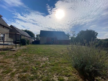 propriete a vendre La Bigottière 53240 Mayenne 90 m2  215600 euros