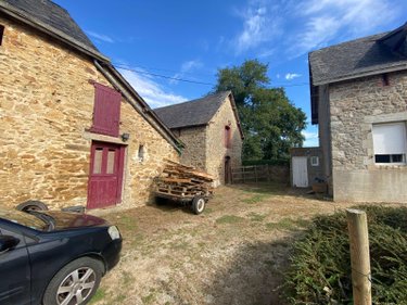 propriete a vendre La Bigottière 53240 Mayenne 90 m2  215600 euros