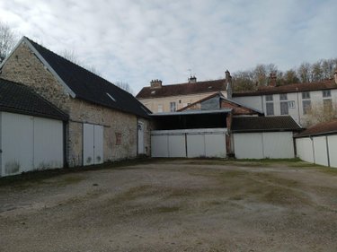 Garage et parking a vendre Bar-sur-Seine 10110 Aube  126000 euros