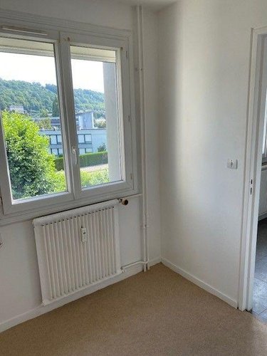 Location appartement Pont-Audemer 27500 Eure 33 m2  490 euros