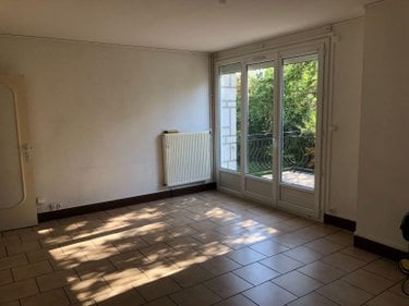 Location maison Issoudun 36100 Indre 74 m2 4 pièces 650 euros