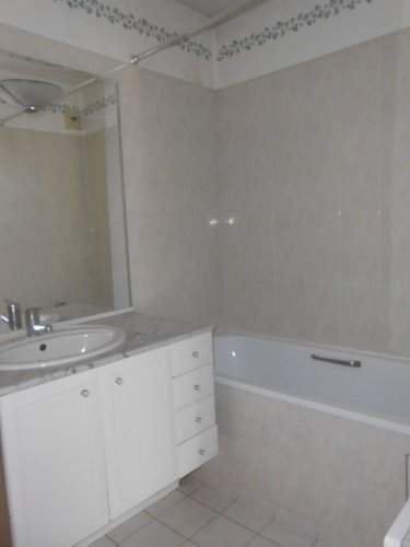 Location appartement Mantes-la-Jolie 78200 Yvelines 50 m2 2 pièces 792 euros