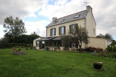 Maison a vendre Pleyben 29190 Finistère 156 m2 6 pièces 239720 euros