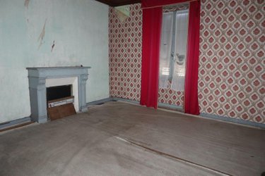 Maison a vendre Pont-de-Buis-lès-Quimerch 29590 Finistère 90 m2 6 pièces 39200 euros
