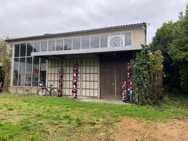 Immeuble a vendre Thivars 28630 Eure-et-Loir 250 m2  166400 euros