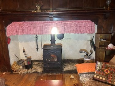 Maison a vendre Le Falgoux 15380 Cantal 70 m2  95400 euros