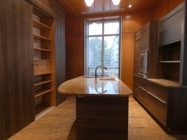 Appartement a vendre Vichy 03200 Allier 377 m2 8 pièces 1680000 euros