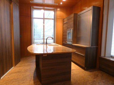 Appartement a vendre Vichy 03200 Allier 377 m2 8 pièces 1680000 euros