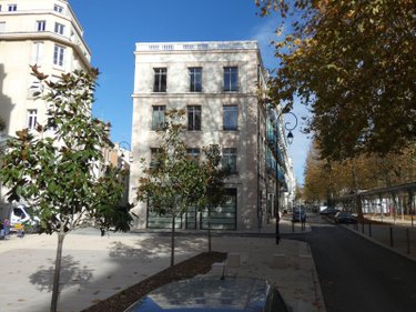 Appartement a vendre Vichy 03200 Allier 241 m2 5 pièces 1180000 euros