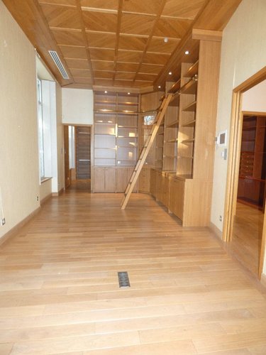 Appartement a vendre Vichy 03200 Allier 377 m2 8 pièces 1680000 euros