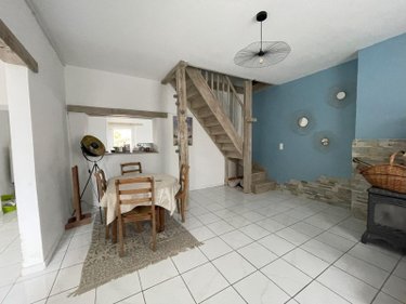 Maison a vendre Nueil-les-Aubiers 79250 Deux-Sèvres 78 m2 5 pièces 85600 euros