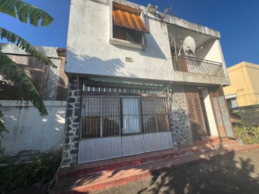 Maison a vendre Saint-Denis 97400 Réunion 99 m2 5 pièces 356300 euros