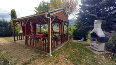 Maison a vendre Vic-sur-Cère 15800 Cantal 109 m2  149000 euros