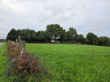 Bien agricole a vendre Averton 53700 Mayenne  10800 euros