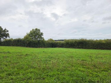 Bien agricole a vendre Averton 53700 Mayenne  10800 euros