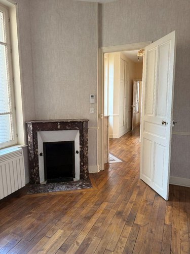 Immeuble a vendre Troyes 10000 Aube 204 m2  256000 euros