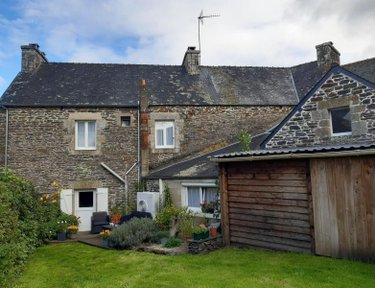 Fonds et murs commerciaux a vendre Sainte-Brigitte 56480 Morbihan 209 m2  188500 euros