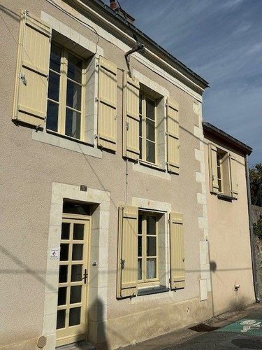 Maison a vendre Baugé-en-Anjou 49150 Maine-et-Loire 104 m2 8 pièces 203775 euros